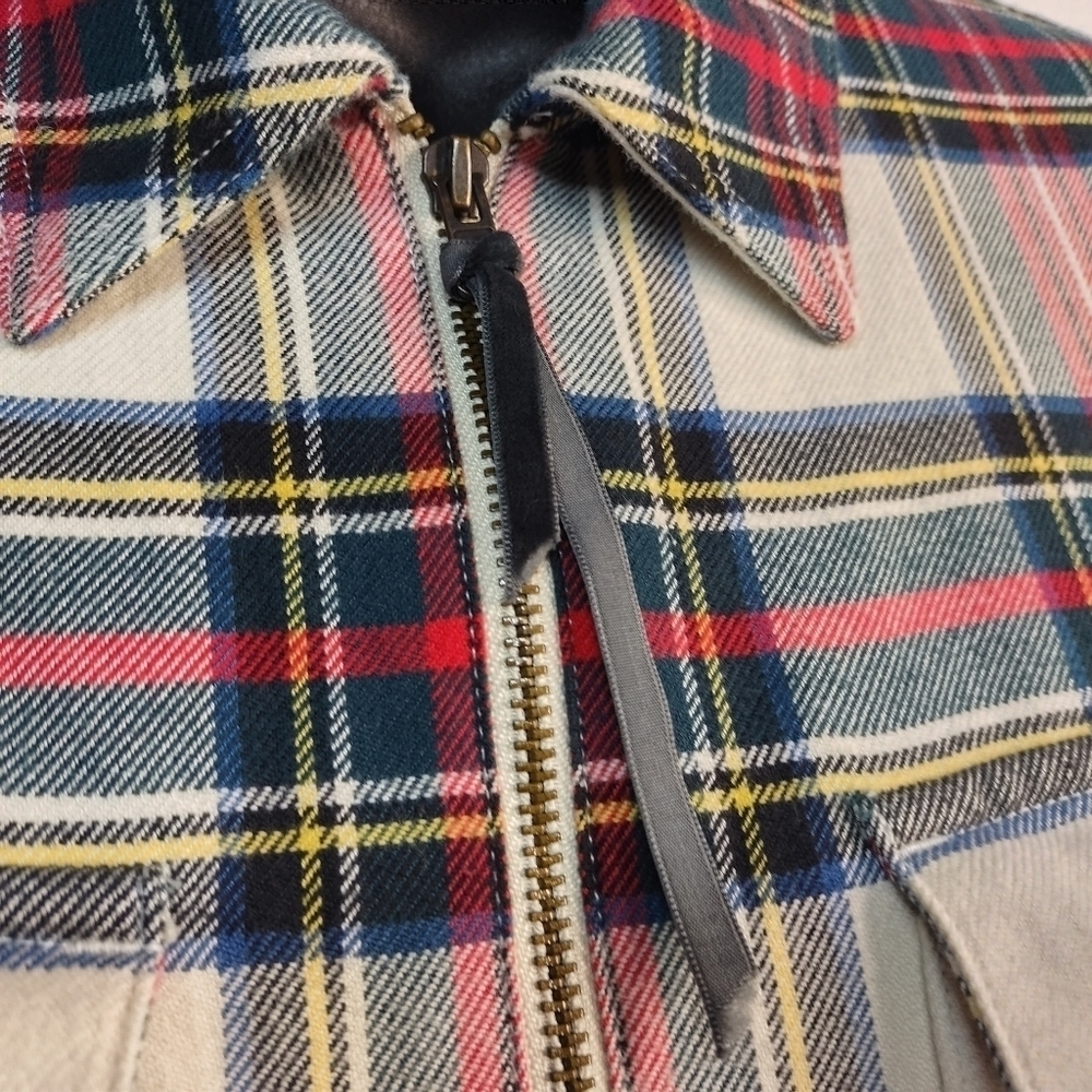 Chaps Women's Multi Colors Plaid Zip Up Top Shirt Size M - Picture 7 of 10